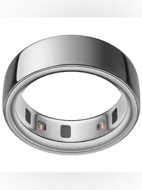 Oura - Ring 4 - Smart Ring
Size 6 Fitness Ring - Silver Activity Tracker